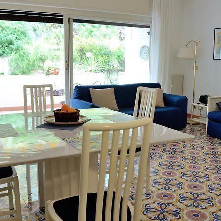 Sea Breeze Acitrezza Apartment อาชิ กัสเตลโล ภายนอก รูปภาพ